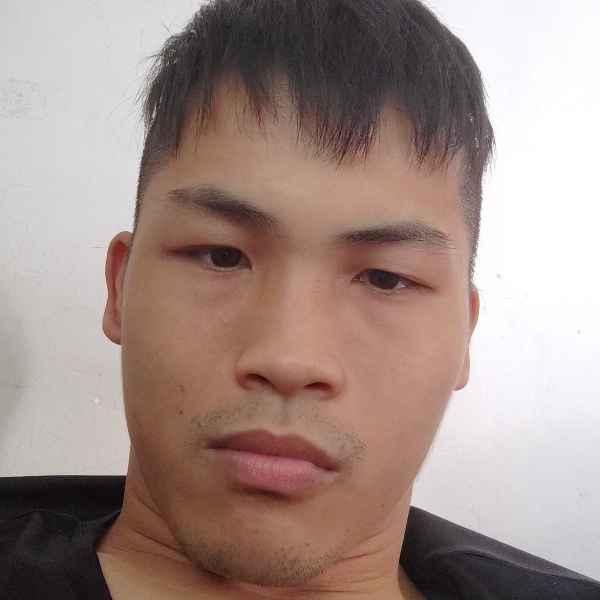 31岁岁广东单身帅哥 - 湘西吉缘网