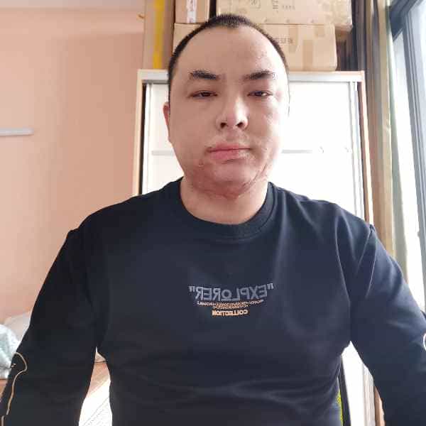 33岁岁四川单身帅哥 - 湘西吉缘网