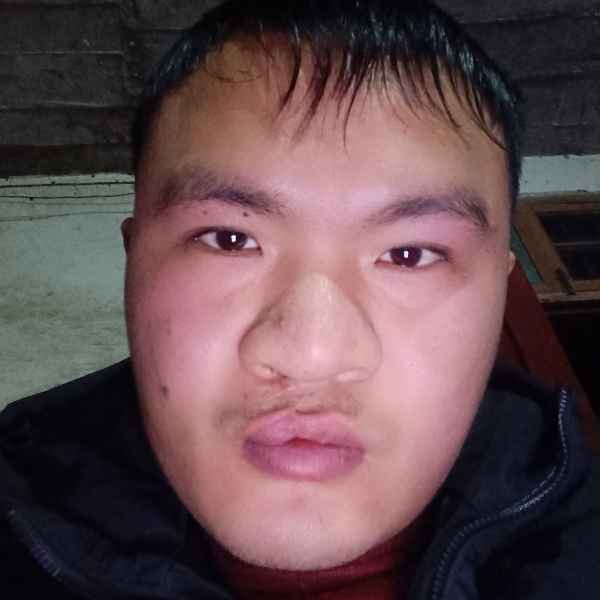 35岁岁江西单身帅哥 - 湘西吉缘网