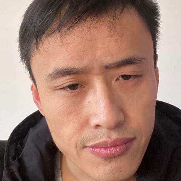40岁岁四川单身帅哥 - 湘西吉缘网