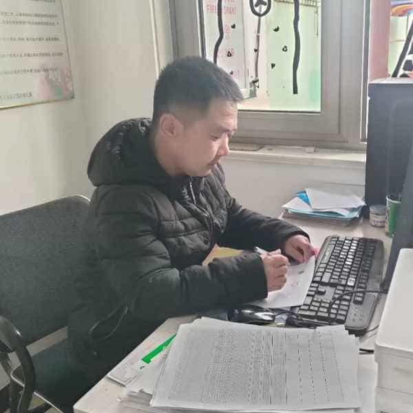 42岁岁山东单身帅哥 - 湘西吉缘网