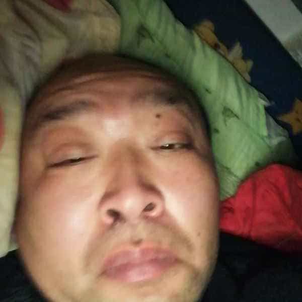 35岁岁湖北单身帅哥 - 湘西吉缘网
