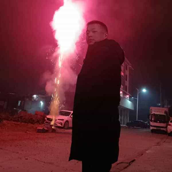 38岁岁四川单身帅哥 - 湘西吉缘网