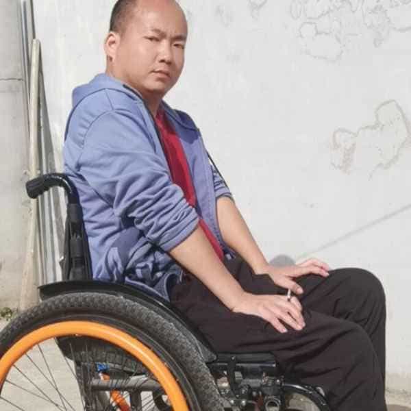 37岁岁陕西单身帅哥 - 湘西吉缘网
