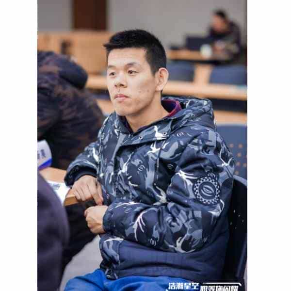 30岁岁江苏单身帅哥 - 湘西吉缘网