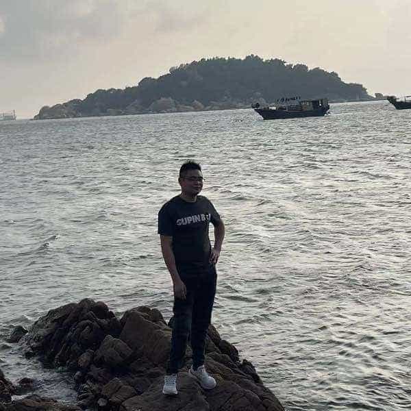 38岁岁四川单身帅哥 - 湘西吉缘网