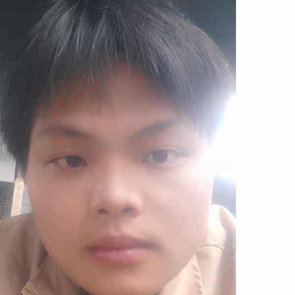 22岁岁河南单身帅哥 - 湘西吉缘网