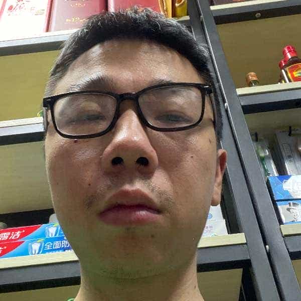 35岁岁湖北单身帅哥 - 湘西吉缘网