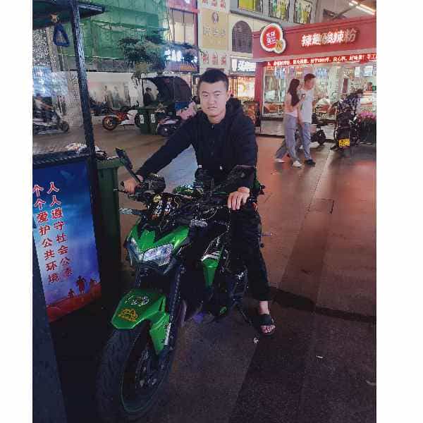 29岁岁山东单身帅哥 - 湘西吉缘网