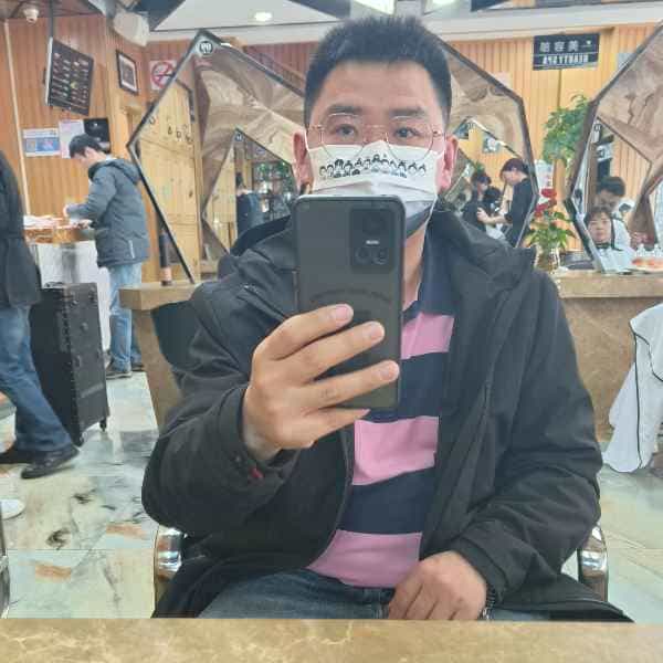37岁岁上海单身帅哥 - 湘西吉缘网