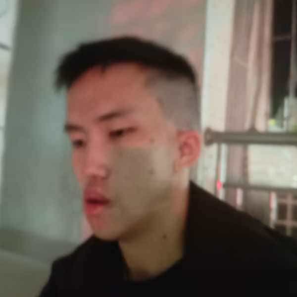 24岁岁广东单身帅哥 - 湘西吉缘网