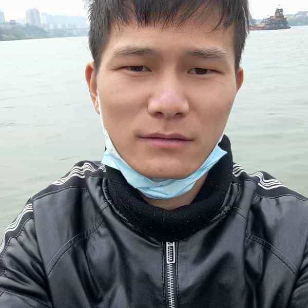 31岁岁江西单身帅哥 - 湘西吉缘网