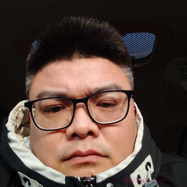 38岁岁江苏单身帅哥 - 湘西吉缘网
