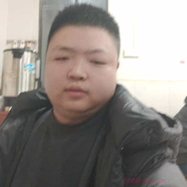 36岁岁山东单身帅哥 - 湘西吉缘网